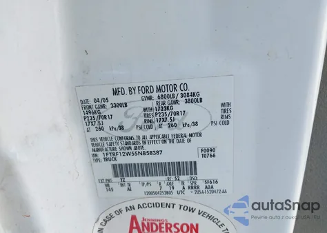 2005 Ford F-150 Stx/Xl/Xlt z USA, uszkodzony, nr VIN 1FTRF12W55NB58387